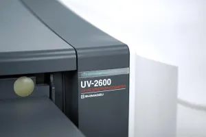 Shimadzu UV-2600 Dual-Beam Research-Grade UV-Vis Spectrophotometer with Software, 2 of 6