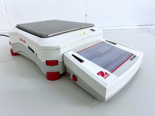 Ohaus Explorer EX10202 Precision Balance-cover