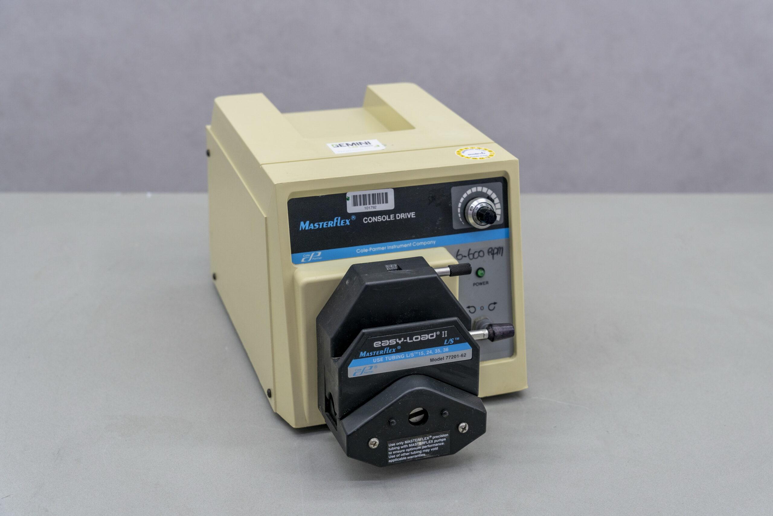 Cole-Parmer Masterflex 7521-47 peristaltic pump with Easyload II pump head