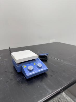 IKA Works Ceramag Midi Hotplate Stirrer-cover