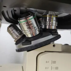 Nikon Epiphot 200 Metallurgical Microscope with BF/DF, Polarizer/Analyzer, and Camera, 9 of 13