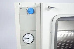 Heraeus B6120 F 70°C Drying Oven with Single STW 150/1-3-10-K5 Heating and Cooling Unit, 2 of 8