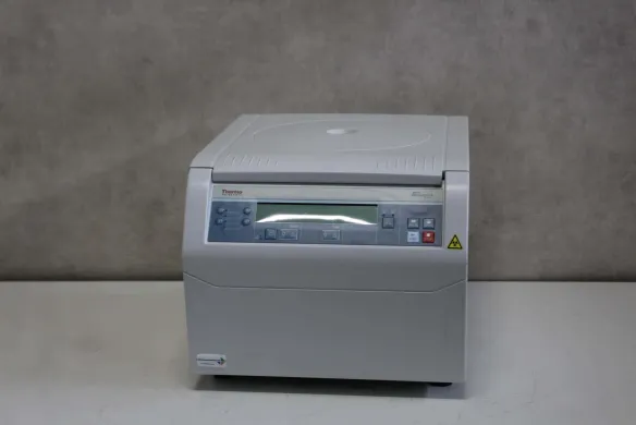 Thermo Heraeus Megafuge 8 Centrifuge