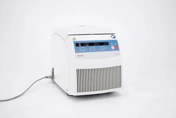 Thermo Fresco 17 / Legend Micro 17R Refrigerated Centrifuge, 17,000 × g, 24 × 1.5/2.0 mL