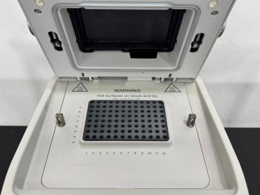 Eppendorf Mastercycler X50s 96-Well Thermal Cycler for PCR Amplification-cover