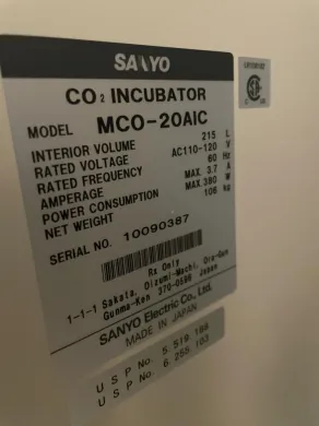Sanyo Incu-Safe Double Stack CO2 Incubator for Cell Culture