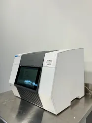 Agilent AriaDX Real-Time PCR Thermocycler with 96-Well Block and Touchscreen Interface, 2 of 4