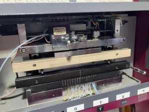 10-Column DNA/RNA Synthesizer for Automated Oligonucleotide Synthesis, 2 of 3