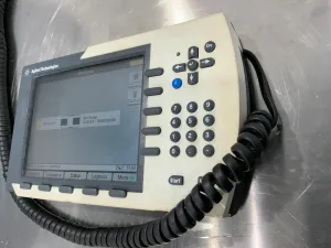 Agilent Technologies 1200 Instant Pilot G4208A Control Interface for HPLC Systems, 2 of 3