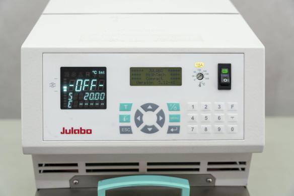 Julabo CF41 Cryo-Compact Circulating Chiller for precise temperature control-cover