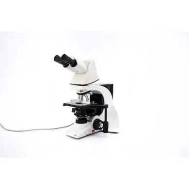 Leica DM2000 Upright Research Microscope with 4x-100x Objectives and 0.9 S1 Condenser
