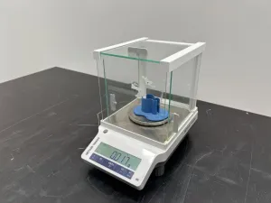 Mettler Toledo ME403E Analytical Balance, 2 of 4