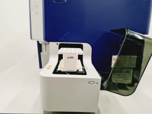 BD FACSVerse Flow Cytometer for Multiparametric Cell Analysis, 17 of 26