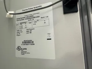 Thermo Scientific Revco UGL2320AS Laboratory Refrigerator for Sample Storage, 2 of 2