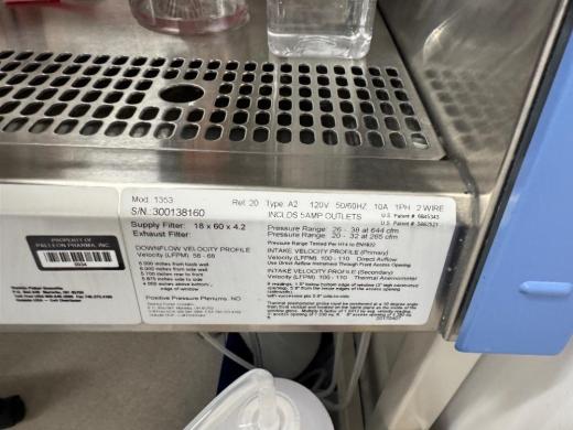 Thermo Fisher Scientific 1300 Series A2 Model 1353 Class II Type A2 Biosafety Cabinet 5' Work Area-cover