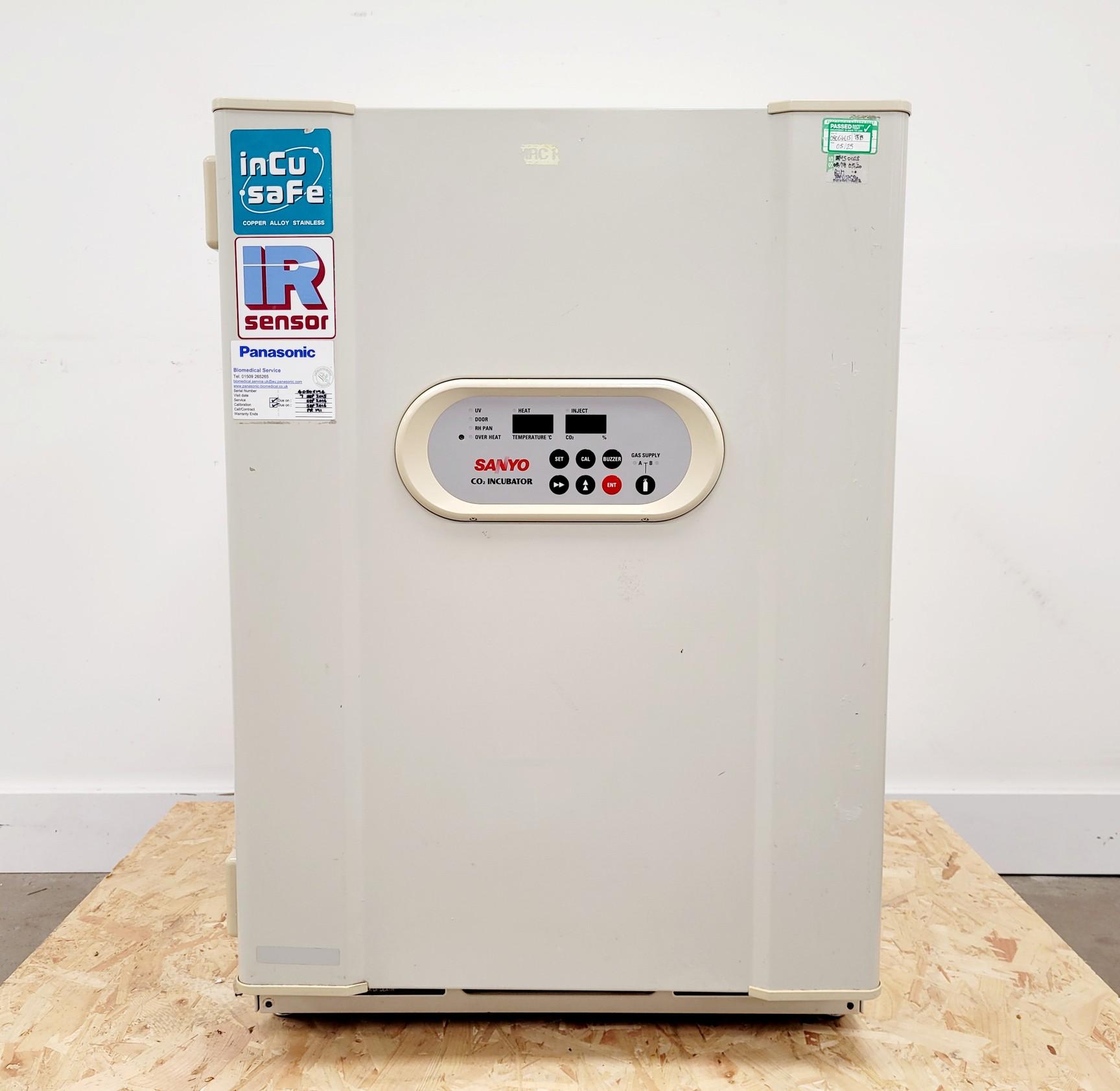 Sanyo MCO-18AIC CO2 Incubator