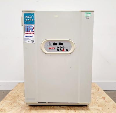 Sanyo MCO-18AIC CO2 Incubator-cover