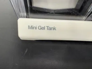 Invitrogen Mini Gel Tank for Horizontal Gel Electrophoresis, 3 of 4