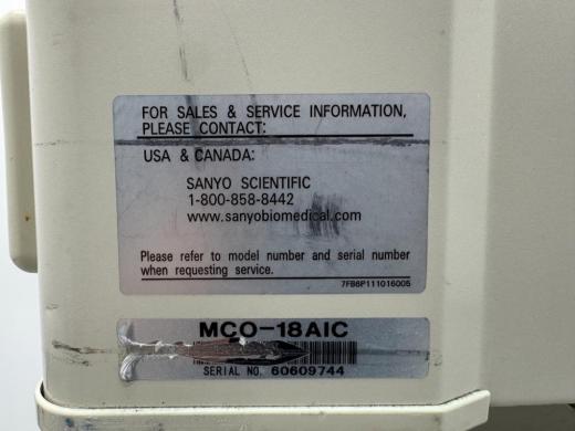 Sanyo Incu-Safe Double Stack CO2 Incubator for Cell Culture Applications-cover