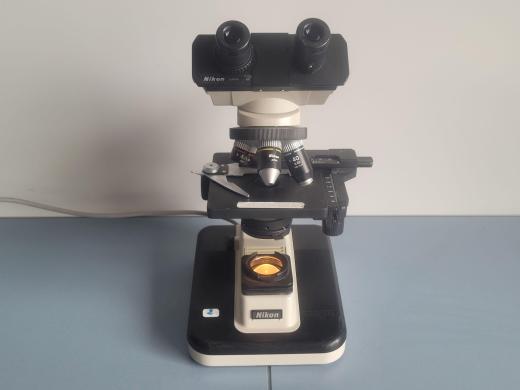 NIKON YS2-T Microscope - 4 Objectives-cover