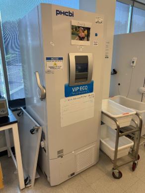 PHCbi MDF-DU502VH-PA Ultra Low Temperature Freezer -80°C for Cryogenic Sample Storage-cover