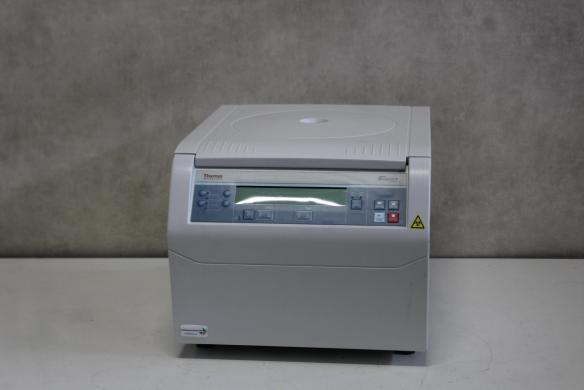 Thermo Heraeus Megafuge 8 Centrifuge-cover