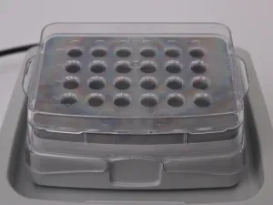 Eppendorf ThermoMixer F2.0 for 24 x 2 mL samples with controlled heating and mixing, 7 of 10