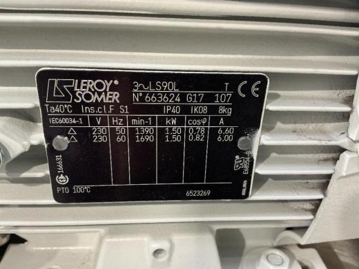 Thermo Fisher Scientific Q Exactive HF High-Resolution Accurate-Mass Mass Spectrometer System-cover