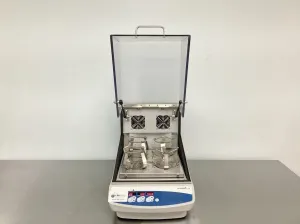 VWR Benchtop Incubator Orbital Shaker with Precise Temperature and Speed Control, 5 of 14