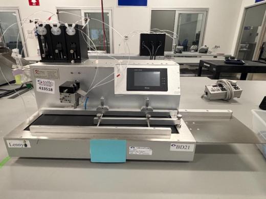 Kinco HM8000 Green Series Automated Conveyor Dispenser with Touchscreen Control-cover