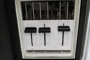 Illumina HiSeq 2000 DNA Sequencer for High-Throughput Genomic Analysis, 4 of 11