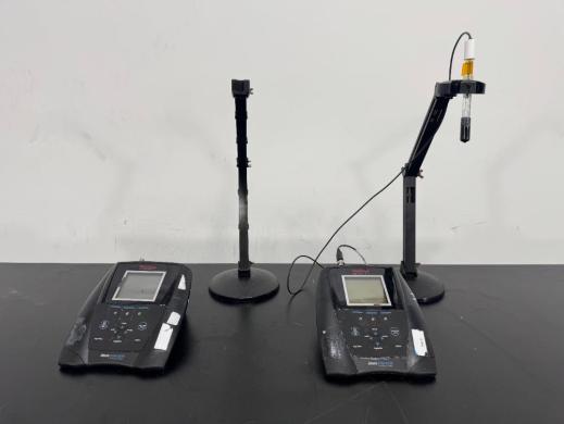 Thermo Fisher Orion Star A215 Multiparameter Benchtop pH and Conductivity Meter-cover