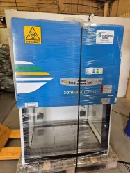 Dasit Biopharma SafeFAST Classic 209D Class II Microbiological Safety Cabinet, 2 of 12