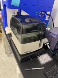 BD FACSCelesta Flow Cytometer with 3-Laser Configuration and BD HTS Accessory, 8 of 9