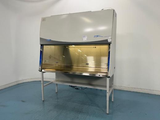 Labconco Logic + Purifier 6' Class II Biosafety Cabinet for Containment and Sterile Work-cover
