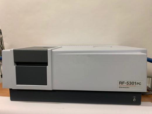Shimadzu RF-5301PC Fluorescence Spectrophotometer-cover