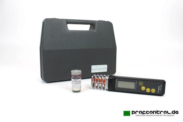 Novasina MIK 3000-C Digital Hygrometer, Thermometer and Dew Point Meter-cover