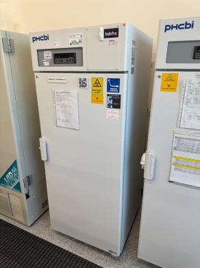 PHC Corporation MDF-U731M-PES Biomedical Ultra-Low Temperature Freezer -30°C-cover