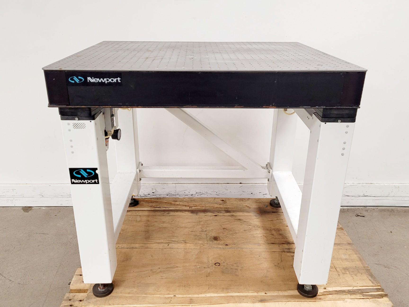 Newport VH3036W-OPT Optical Anti-Vibration Table for Precision Experiments