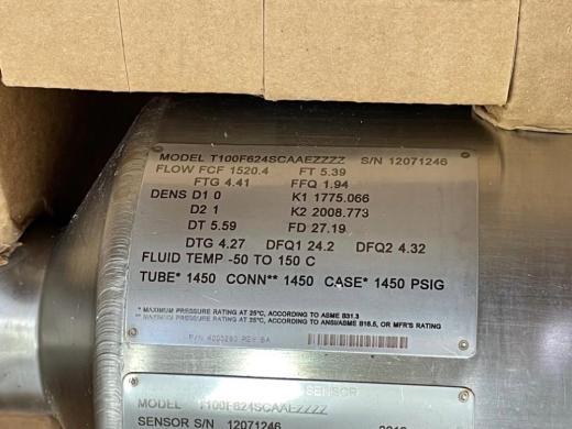 Micro Motion T100F624SCAAEZZZZ Coriolis Mass Flow and Density Sensor with Transmitter-cover