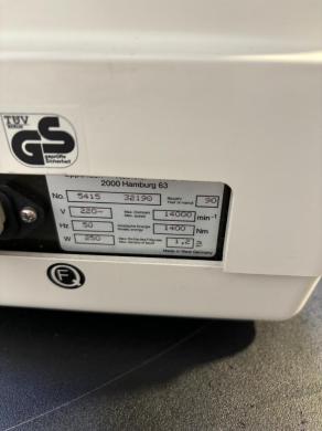 Eppendorf Centrifuge 5415 C Benchtop Microcentrifuge-cover