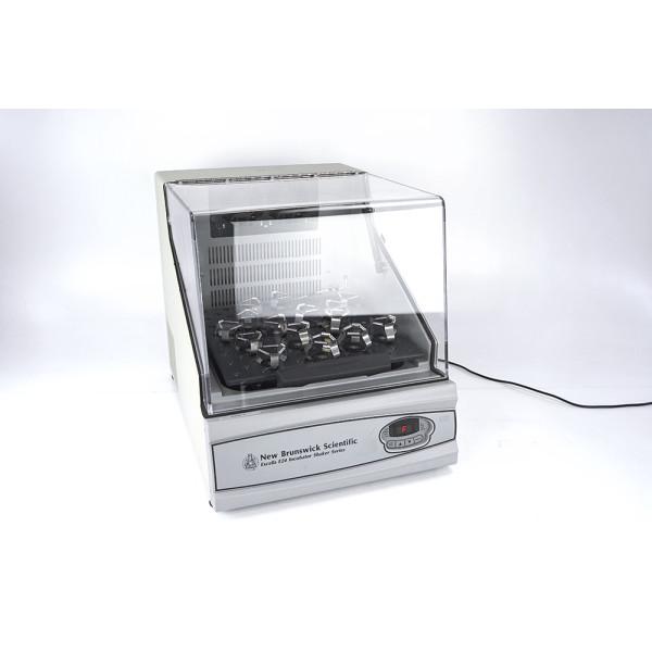 Eppendorf Excella E24 Innova 40 Incubator Shaker