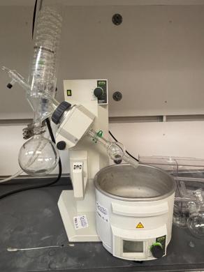 Buchi Rotavapor R-210 Rotary Evaporator with Heating Bath and Integrated Vacuum Control-cover