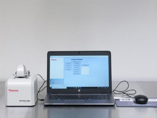 Thermo Scientific NanoDrop 2000 Microvolume UV-Vis Spectrophotometer-cover