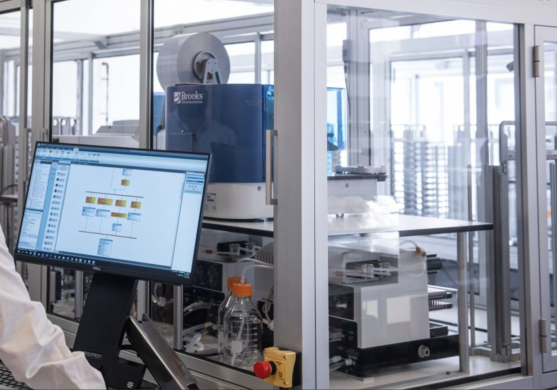 Thermo Scientific Robotics Enclosure Cabinet Model S-MAS9036-000-00-cover