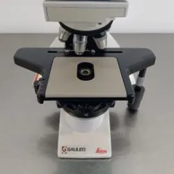 Leica DM2500 Trinocular Microscope, 8 of 16
