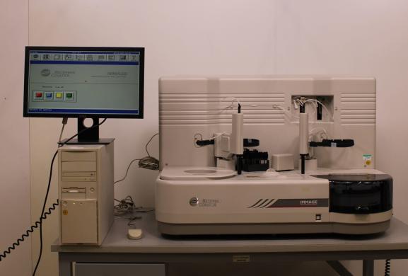 Beckman Coulter Immage 4700 Immunochemistry Analyzer with Integrated Computer-cover