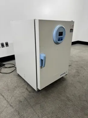 VWR Incubator F Air 6.3CF Single-Door Laboratory Incubator with Digital Controls