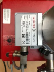 Pfeiffer HiCube 80 ECO Turbo Molecular Pumping Station with TC110 Power and DCU Control Units, 11 of 11