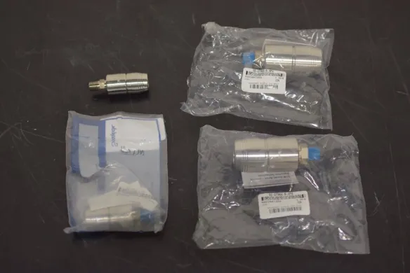 Swagelok QTM Series Quick-Connect Fittings for Laboratory Fluidics